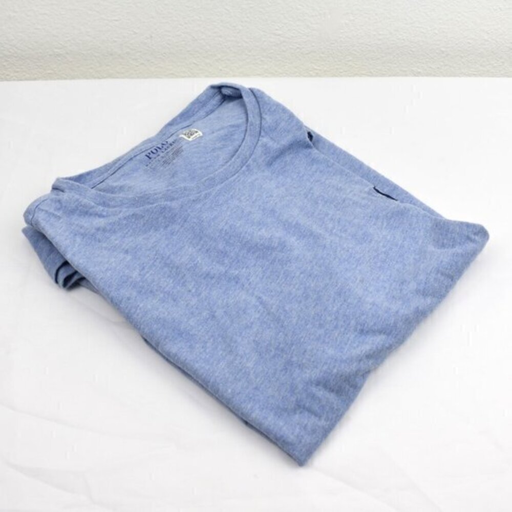 Polo‎ Ralph Lauren T-Shirt Size Large Gently Used Condition has a small flaw